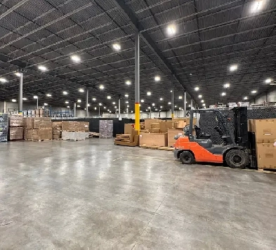 1,000 SQFT Warehouse Space – Ideal for Small Business or Storage Image# 4