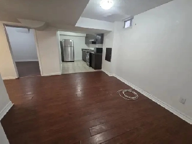 For rent: 2 Bedroom 1 bath Basement (Chingacousy & Sandalwood) Image# 5