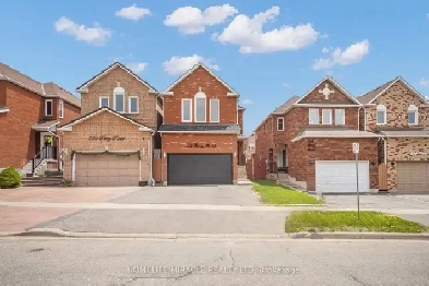 Updated Detached Home With A Finished Basement In Orangeville! Image# 1