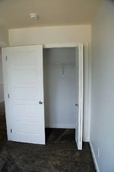 Masterbedroom for rent with personal washroom and closet Image# 1