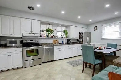 Oakville, Ontario Home Available With Seller Financing Image# 1