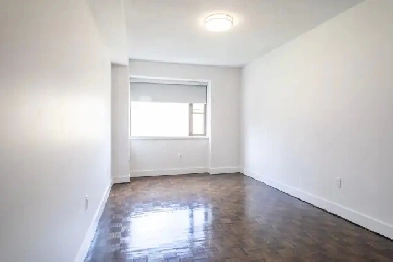 Living space available for a single person Image# 1