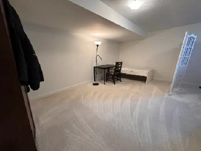 Basement Room for Sharing – All Inclusive Image# 5