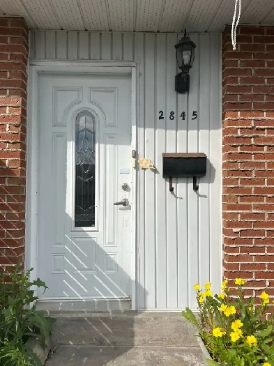 Chambre à coucher à louer Image# 1