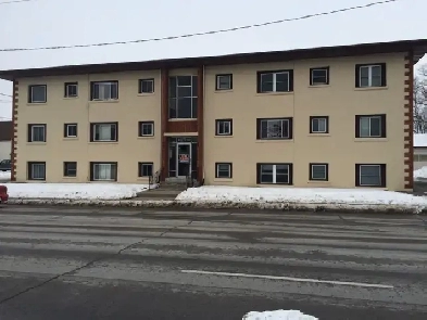 $1499   all Utilities    2 Bedroom   August 1st Image# 7