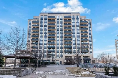 Bright & Spacious Luxury Condo with Stunning North Views Located Image# 1
