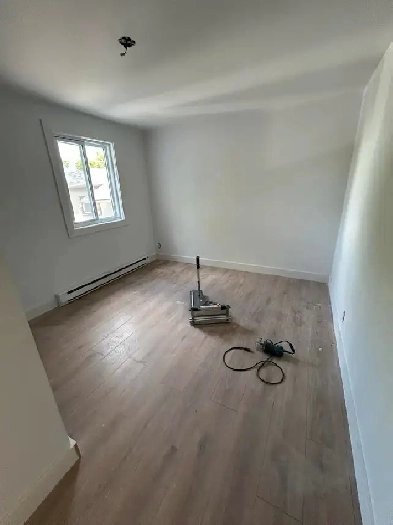 4 ½ complètement rénové – Disponible immédiatement Image# 2
