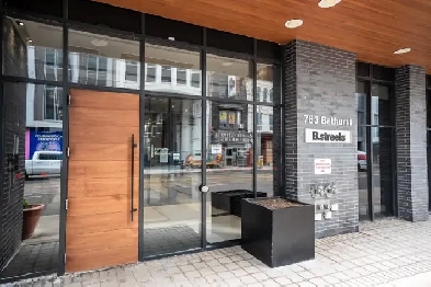 2 1 Bed 2 Bath Condo - Bloor and Bathurst Image# 7