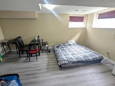 Basement bachelor apartment in Barrhaven, All inclusive. July1st Image# 4