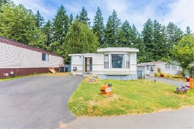Charming Mobile in Sought After Park in Beautiful Nanoose Bay! Image# 4