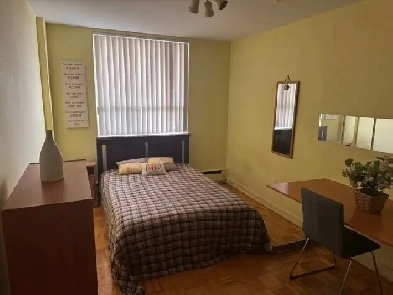 Private Room for Rent – Eglinton E / Mt PleasantAvail. Jul 1 Image# 2