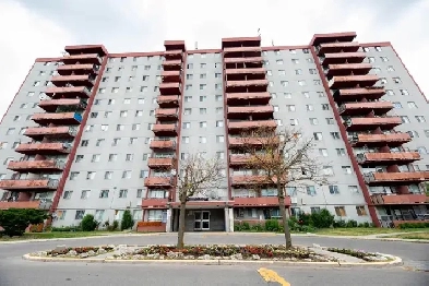2 bed room condo for rent  $2200  hydro& parking included Image# 5