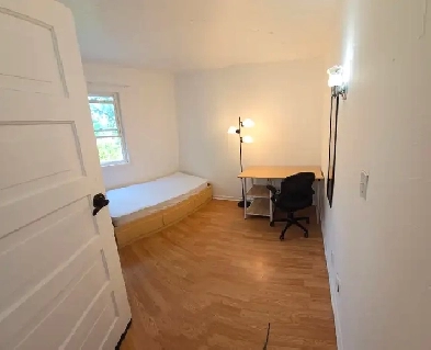 Short term rent available for one month stay in July Image# 5