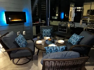 Furnished 2BD 2BA Condo with Massive Solarium and Deck Image# 9