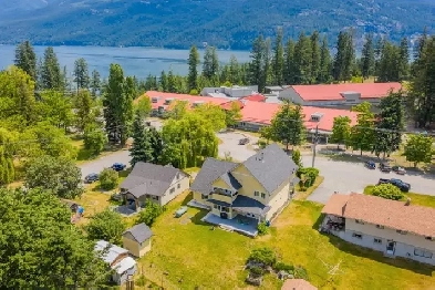 For Sale : 509 6th Street, Kaslo | $989,000 | MLS® 10353227 Image# 3