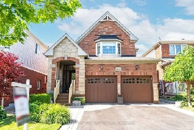 Stunning Detach Home with Backyard Oasis & 2 Car Gar in Oshawa! Image# 14