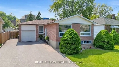Charming by the Lake 3 1 BR Bungalow with Fin Bsmt Sep Entry! Image# 12