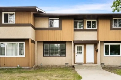 2807 7th Ave E-Spacious 2 Storey Townhouse In Glencairn Village Image# 1