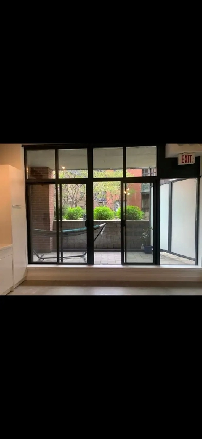 High Park/Roncesvalles Robert Watson Lofts Studio Renovated Image# 2