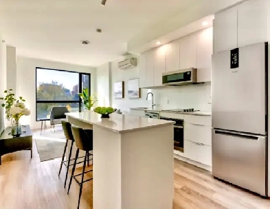 Brand new unfurnished 4 1/2 on 17th floor for rent at Le George Image# 10