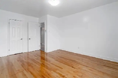5 1/2 à louer à Montréal - Disponible dès maintenant ! Image# 3