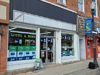 Lotto & Beer store business in Cayuga Image# 1