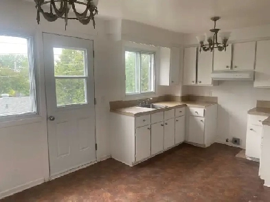 4 1/2 apartment for rent (2 bedrooms) Image# 1