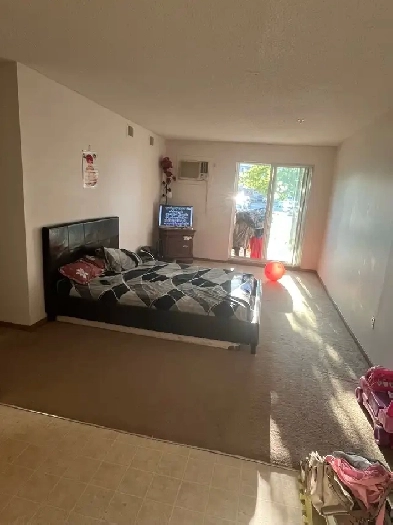 Private room available Image# 7