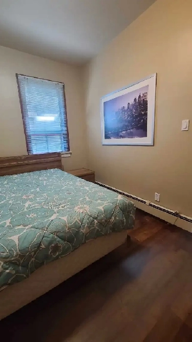 ROOM FOR RENT WALK  FROM DOWNTOWN Image# 2