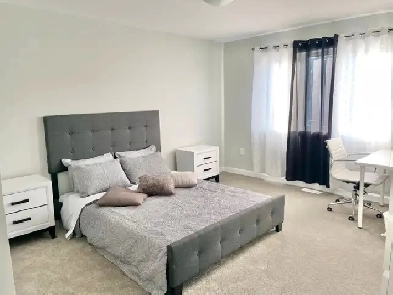 Room for rent - Kanata North - Available now Image# 2