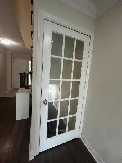 Studio Basement for rent (Utilities included) Image# 3