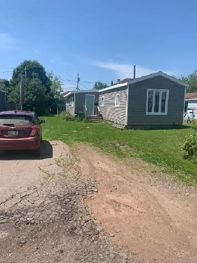 Mini home for sale in summerside 4 bedrooms new roof 2025 june Image# 5