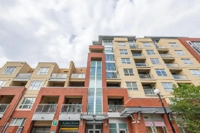 Unison Executive 1 Bedroom Condo in Kensington – West-Facing Image# 18