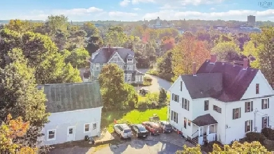 4 bedroom apartment close to Acadia University Image# 6