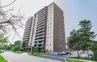 SPACIOUS 3 BEDROOM CONDO FOR RENT at FINCH/KIPLING Image# 1