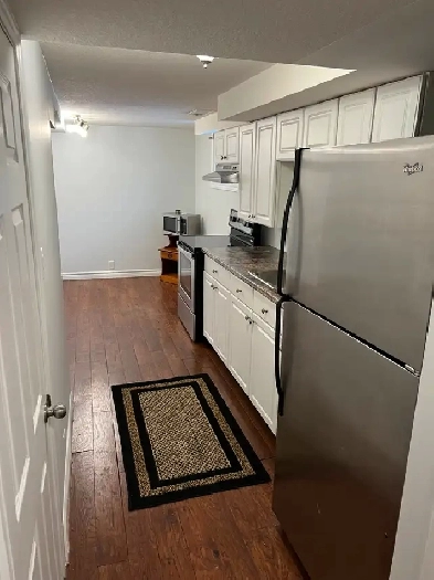 Elmira 1 bed, 1 den, 1 bath in basement of house for rent Image# 9