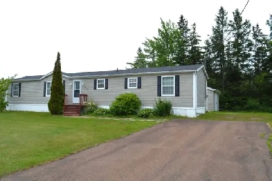 Shediac - Mini Home $189,900! A MUST SEE! Image# 9