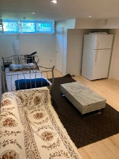 IMMEDIATELY AVAILABLE-INDEPENDENT BACHELOR UNIT Image# 1