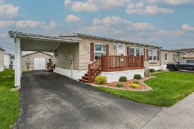 ONE LEVEL LIVING BUNGALOW - 3 BED, 2 BATH Image# 1