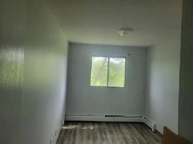 Century condo - Southside 2 BedroomGorgeous 2 Bedroom with Balc Image# 2