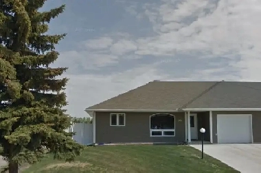 Melfort Townhouse for Rent Image# 7