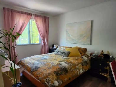 Nice 3 1/2 West Island NEAR ALL