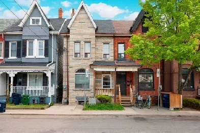 1   1 Main Floor Apartment in BloorCourt Village Image# 6