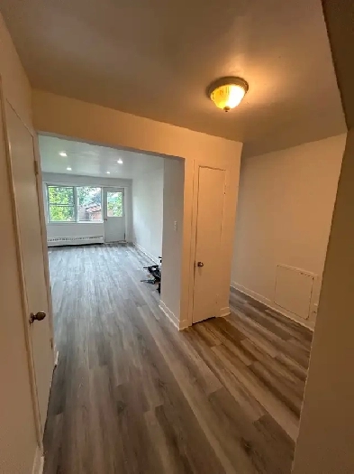 4 ½ Apts Visite entre 11:00 et 3:00 TOUT LES JOURS Image# 7