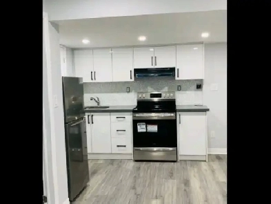 Walk up legal one bed room basement Image# 3