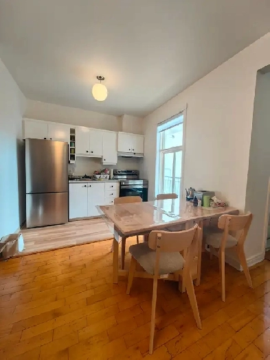 5.5 (3bdr), FULLY FURNISHED, metro beaudry, newly renovated Image# 13