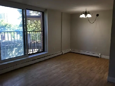 2 BEDROOM APARTMENT Image# 8