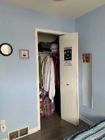 Room for Rent – Female Students Only (Near Fanshawe College) Image# 1