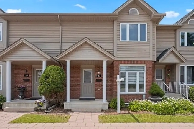 Townhouse for sale Image# 9