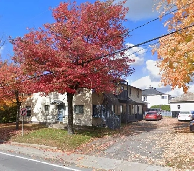 Grand 4 ½ à louer – Coaticook - 1er août 2025 Image# 1